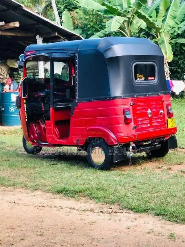 Bajaj RE 2015 Three Wheel (Used)