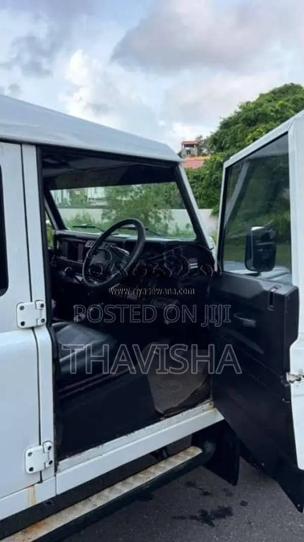 Land-Rover Defender 110 1992 SUV (Used)