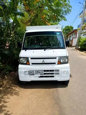 Mitsubishi Minicab 2011 Lorry (Used)