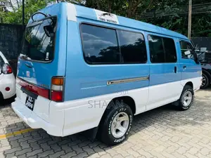 Mitsubishi Delica 1990 Van (Used)