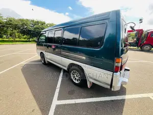 Mitsubishi Po15 1994 Van (Used)