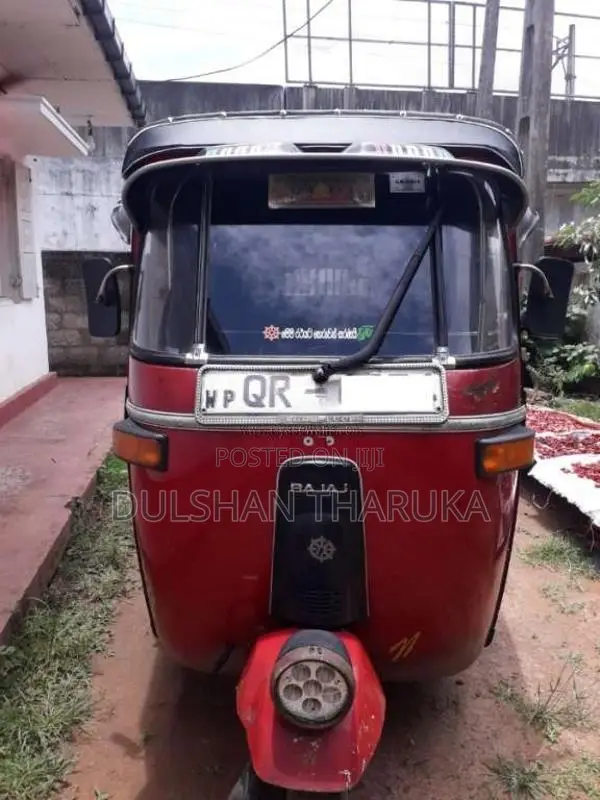 Bajaj 4 Stroke 2008 Three Wheel (Used)