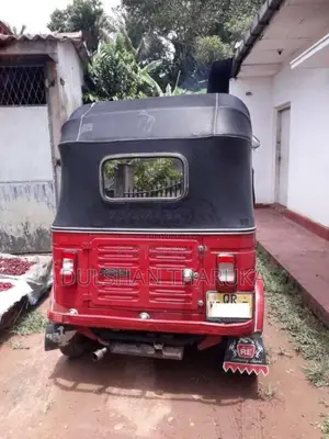 Bajaj 4 Stroke 2008 Three Wheel (Used)