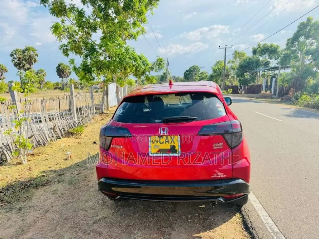 Honda Vezel 2017 SUV (Used)