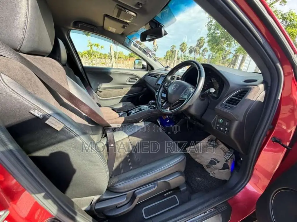 Honda Vezel 2017 SUV (Used)