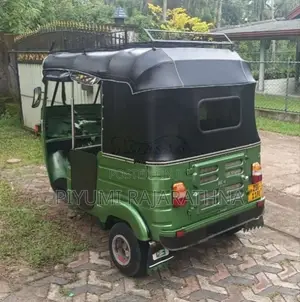 Bajaj 2 Stroke 1994 Three Wheel (Used)