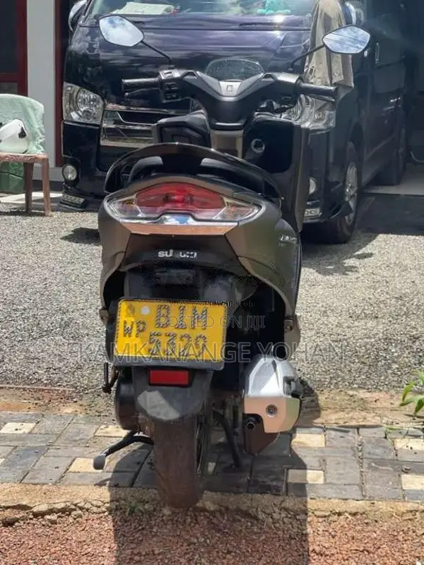 Suzuki Burgman 2019 Motorbike (Used)