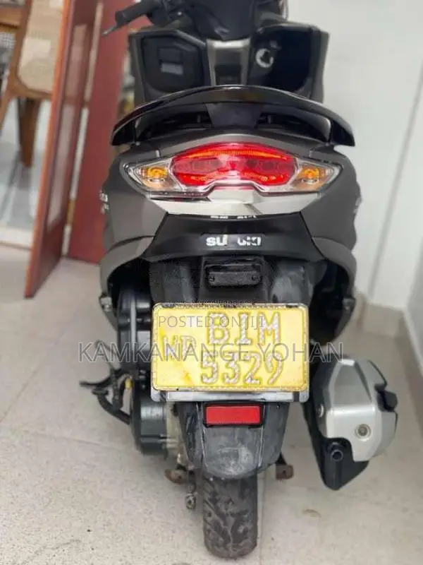 Suzuki Burgman 2019 Motorbike (Used)