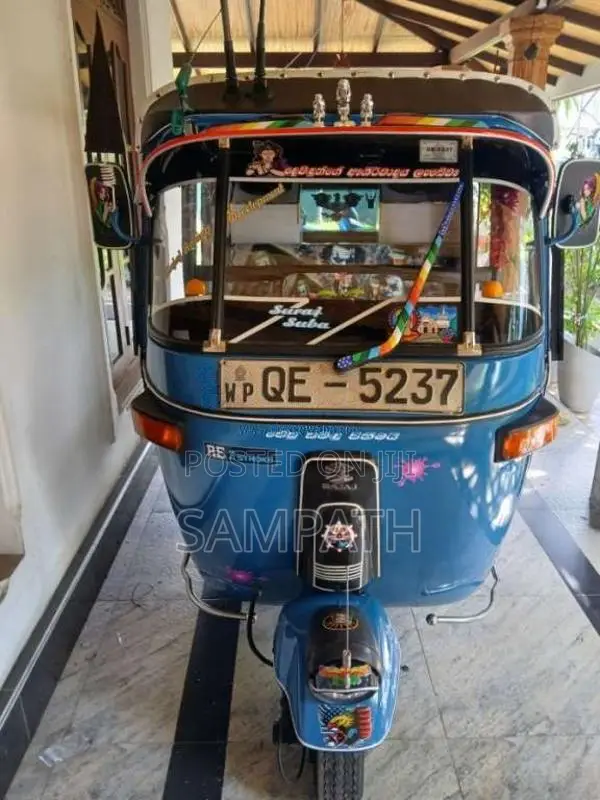 Bajaj RE 2006 Three Wheel (Used)