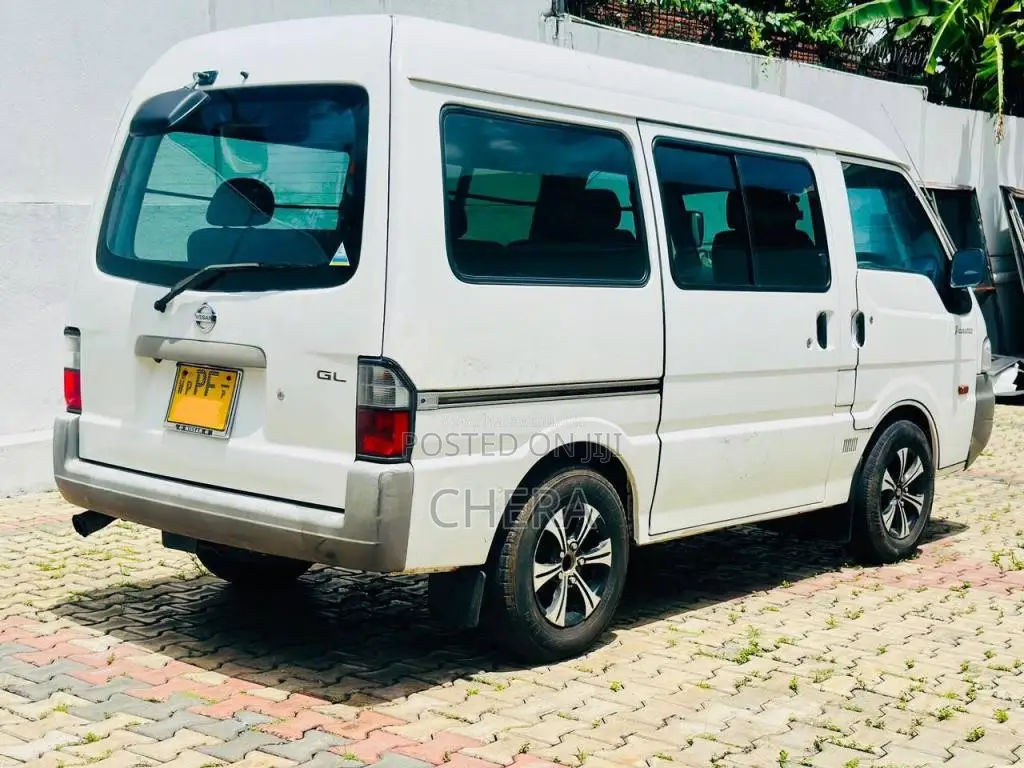 Nissan Vanette 2001 Van (Used)