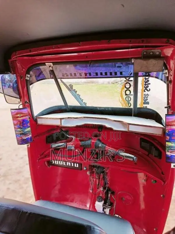 Bajaj 2 Stroke 2000 Three Wheel (Used)