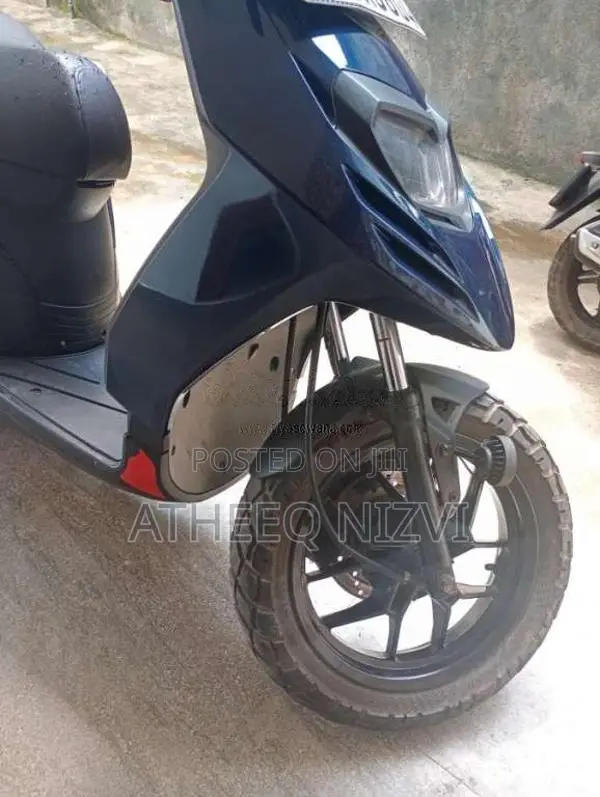 Aprilia SR 125 2019 Motorbike (Used)