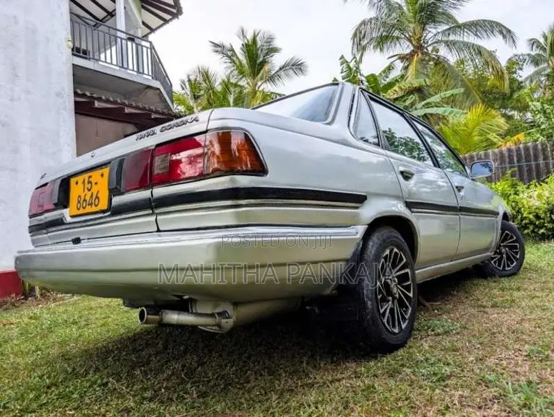 Toyota Corona AT150 GX Full Light 1988 Car (Used)