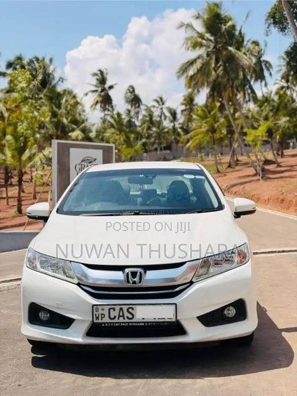 Honda Grace Ex 2016 Car (Used)