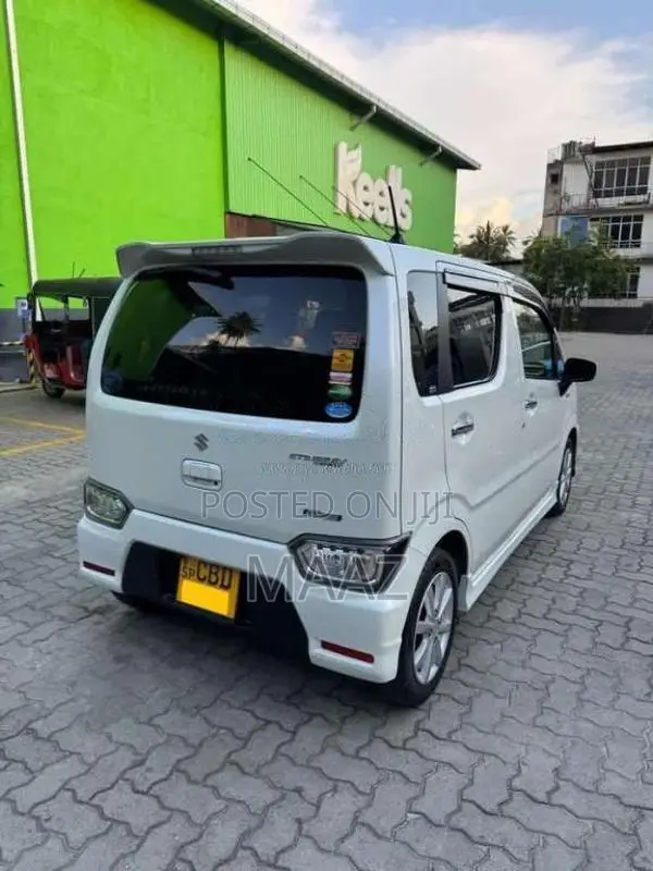 Suzuki Wagon R Stingray 2018 Car (Used)