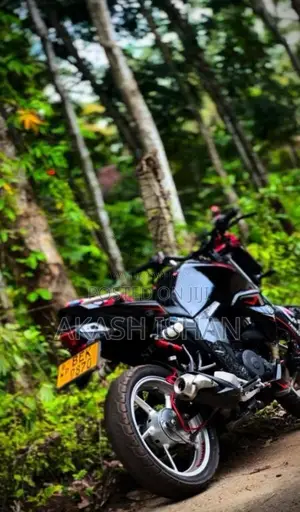 Yamaha Fz Version 2.0 2015 Motorbike (Used)