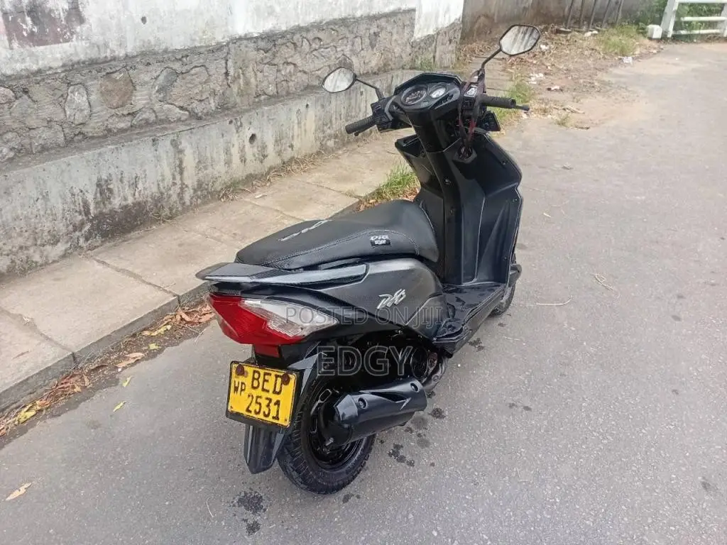 Honda Dio 2016 Motorbike (Used)