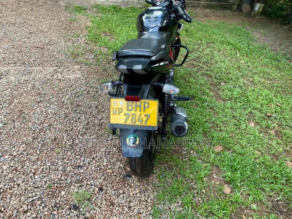 Bajaj Pulsar 2018 Motorbike (Used)