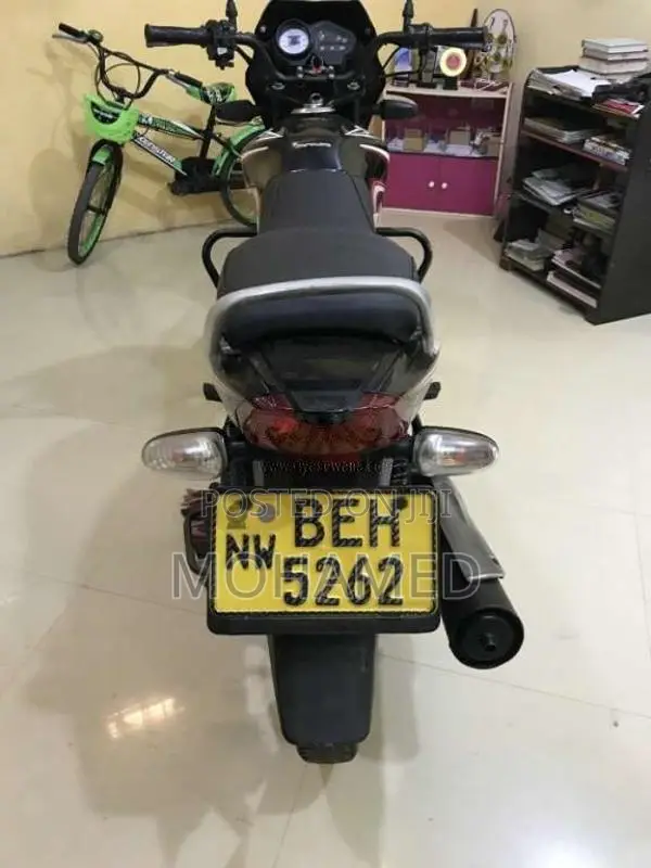 TVS Metro 2016 Motorbike (Used)