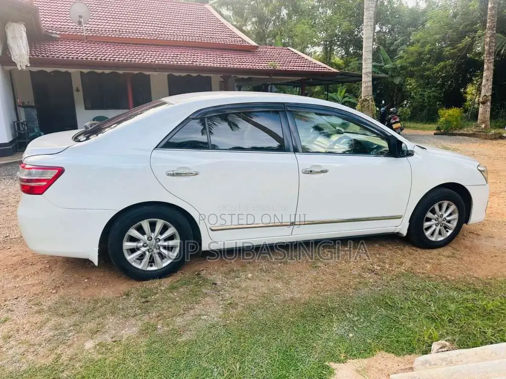 Toyota Premio 2014 Car (Used)