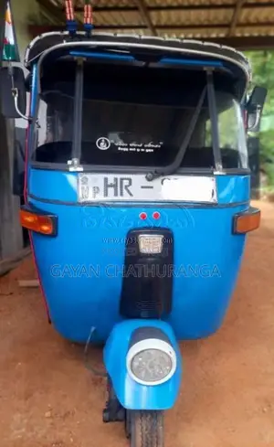 Bajaj 2 Stroke 2004 Three Wheel (Used)