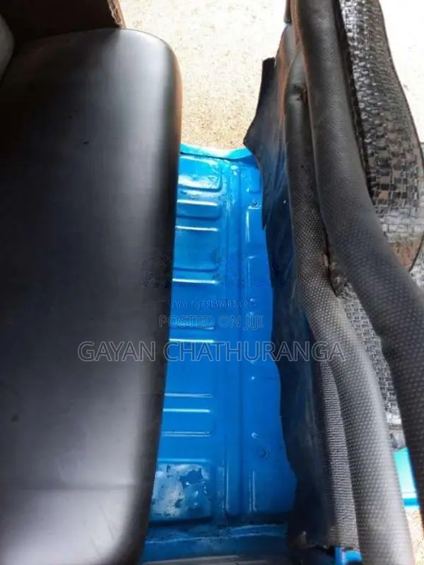 Bajaj 2 Stroke 2004 Three Wheel (Used)