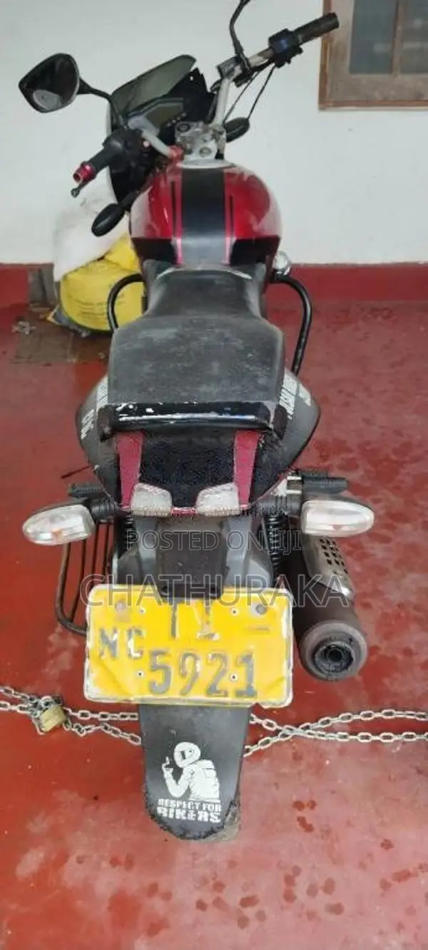 Bajaj Pulsar 180 2006 Motorbike (Used)
