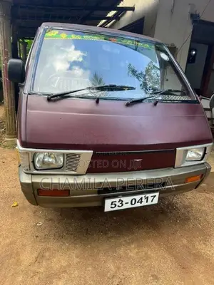 Toyota CR26 1983 Van (Used)