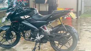 Bajaj Pulsar 2016 Motorbike (Used)