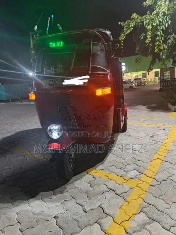 Bajaj 4 Stroke 2008 Three Wheel (Used)