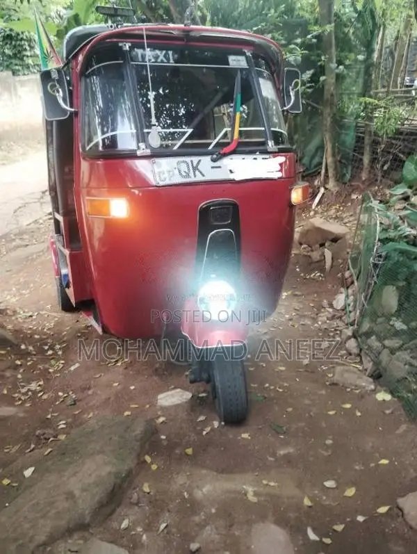 Bajaj 4 Stroke 2008 Three Wheel (Used)