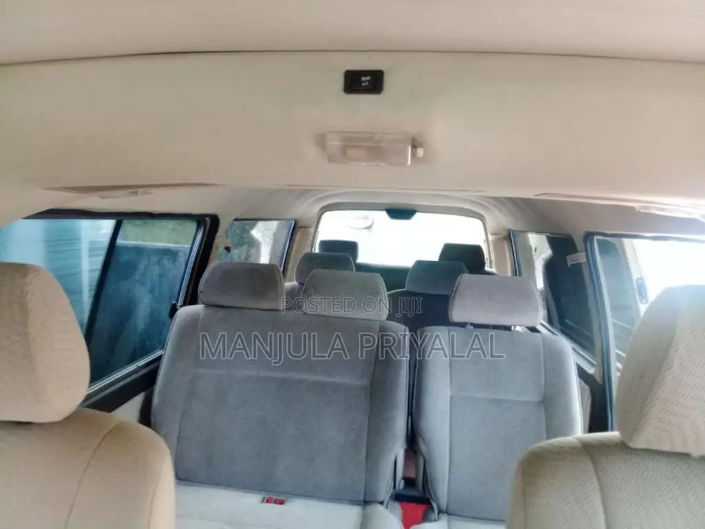 Nissan Caravan 1995 Van (Used)