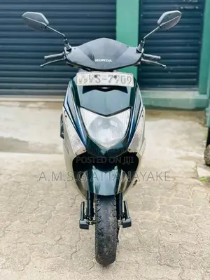 Honda Dio 100 2010 Motorbike (Used)