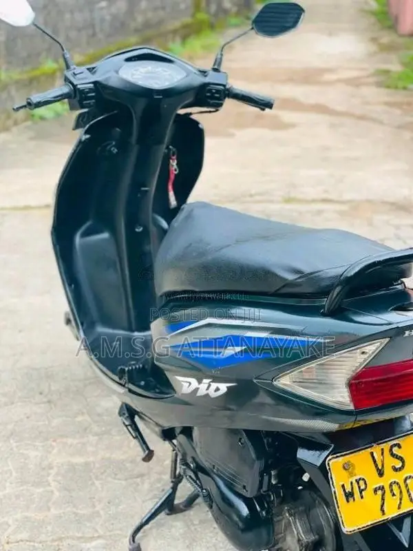 Honda Dio 100 2010 Motorbike (Used)