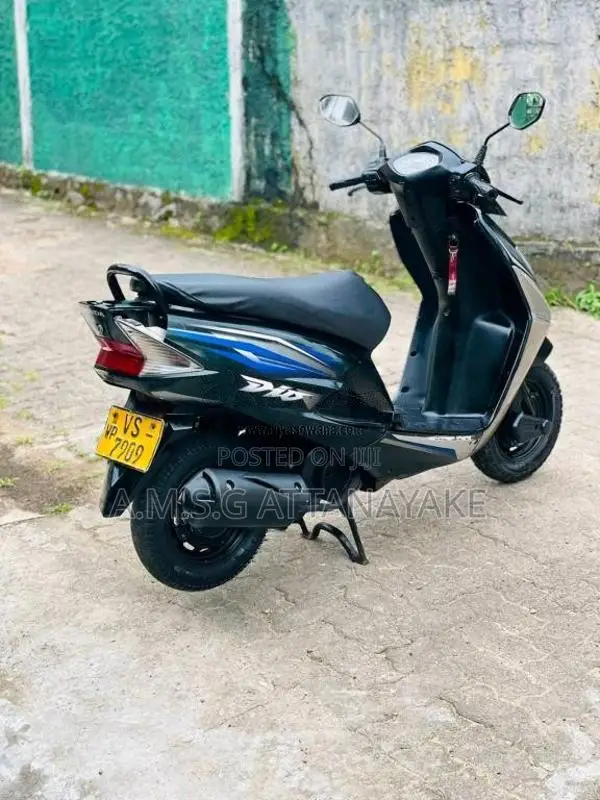 Honda Dio 100 2010 Motorbike (Used)