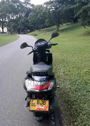 Hero Maestro Edge 2021 Motorbike (Used)