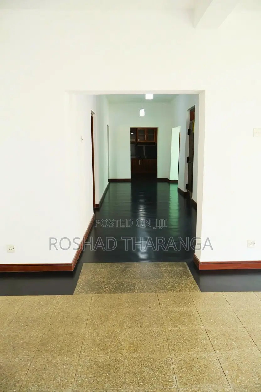 6bdrm House in Kurunegala City for sale