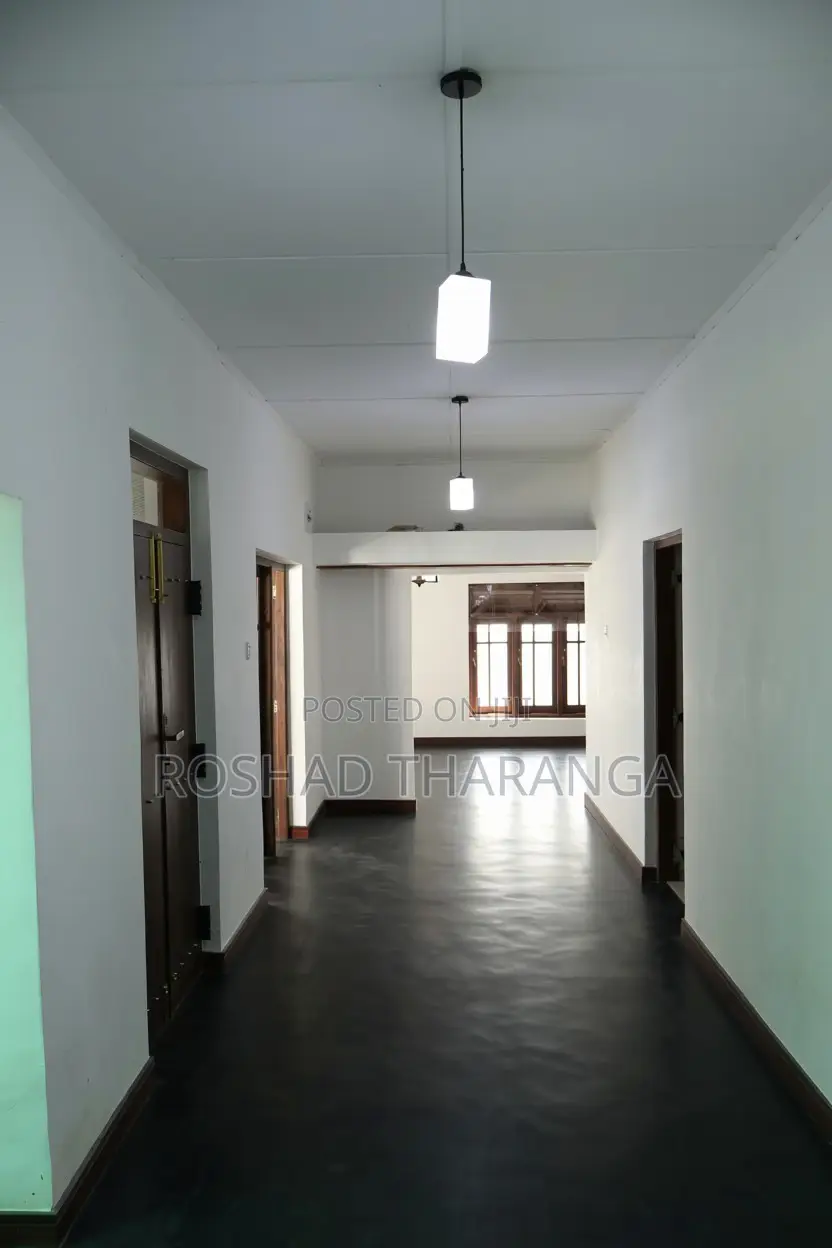 6bdrm House in Kurunegala City for sale