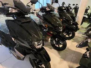 Suzuki Burgman Avenis 125 2026