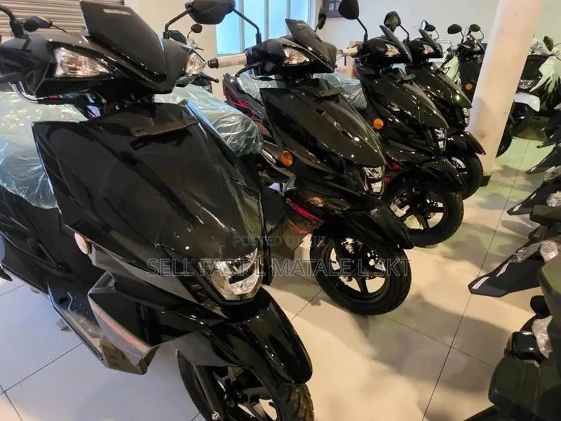 Suzuki Burgman Avenis 125 2026