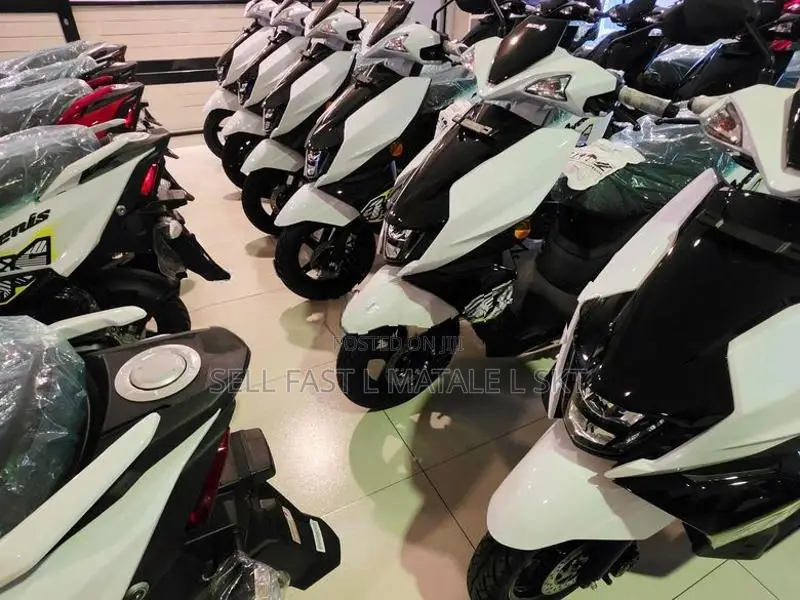 Suzuki Burgman Avenis 125 2026