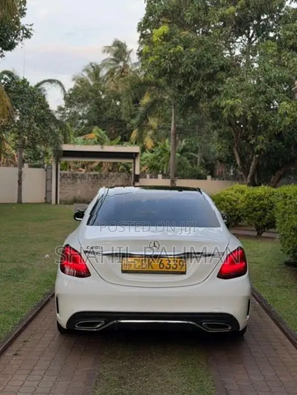 Mercedes Benz C200 Plus 2019