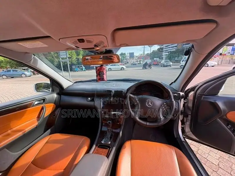 Mercedes Benz C200 2001