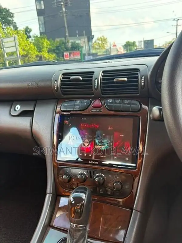 Mercedes Benz C200 2001