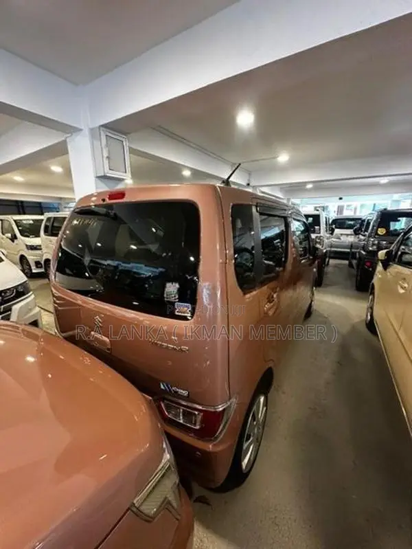 Suzuki Wagon R FX Petrol Safety 2025