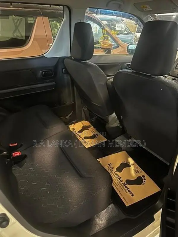 Suzuki Wagon R FX Petrol Safety 2025