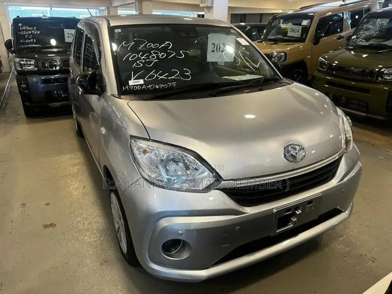 Toyota Passo X Grade 2023
