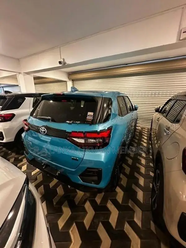 Toyota Raize Z Hybrid 2025