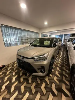 Toyota Raize Z Hybrid 2025