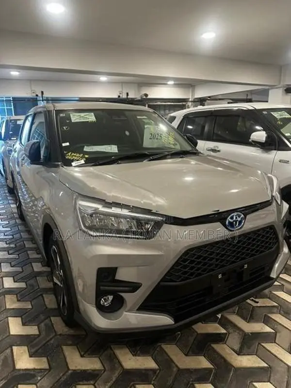 Toyota Raize Z Hybrid 2025